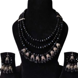 Black and White Necklace with Earring